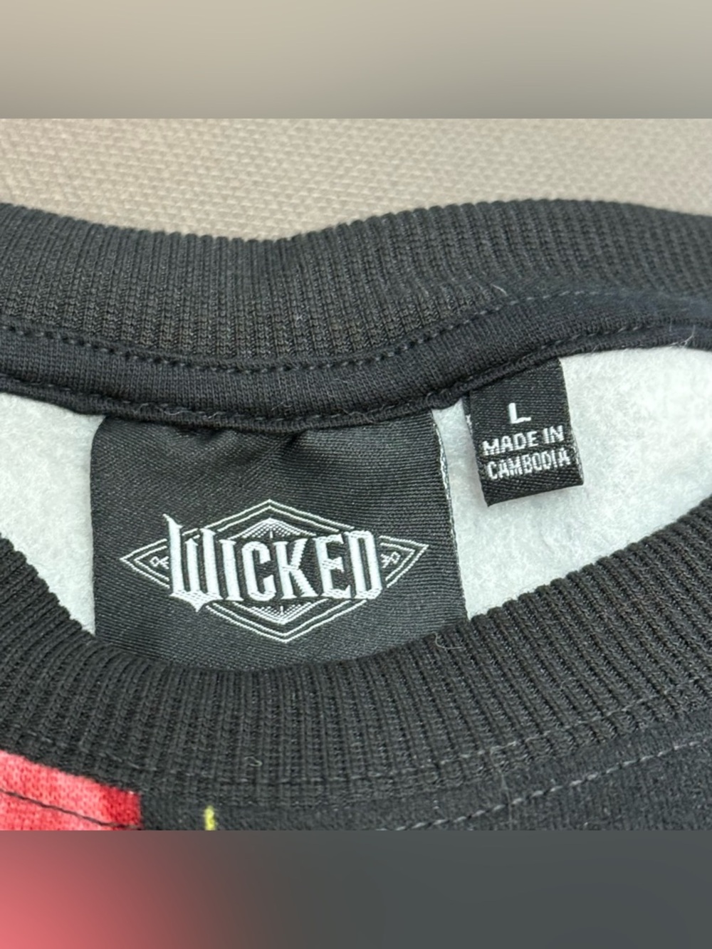 Wicked Graphic Print Sweatshirt Sweatpants Joggers Set‎ NWT Women’s Large - Picture 3 of 14